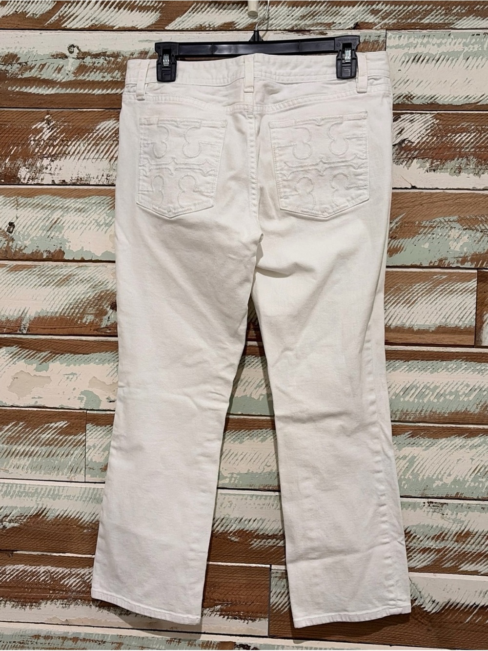 Tory Burch Cream Cropped Straight-Leg Jeans - Picture 5 of 9